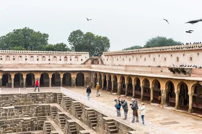 Uncover Agra's Wonders: A Day Trip to Chand Baori & Fatehpur Sikri from Jaipur