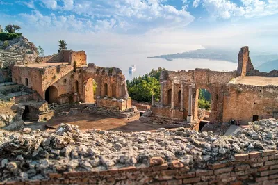 Pompeii & Vesuvius: Skip-the-Line Tour from Sorrento