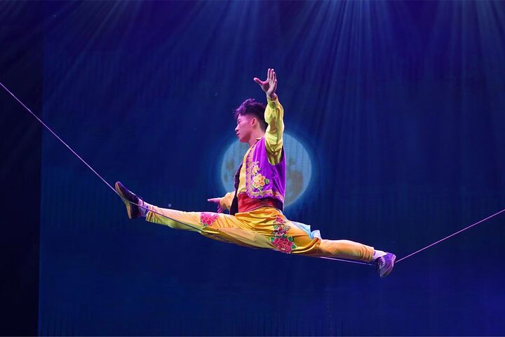 Beijing Red Theater Acrobatic Show: Witness the Unbelievable!