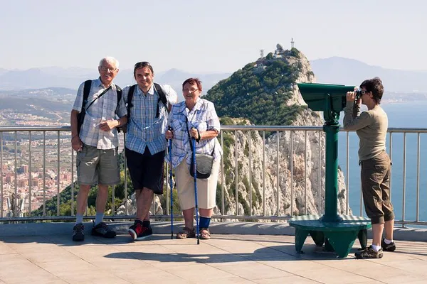 Gibraltar Tour: Caves & Sights from Costa del Sol