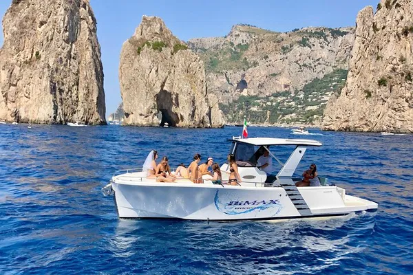Capri & Naples Boat Tour: Skippered Cruise to Paradise!