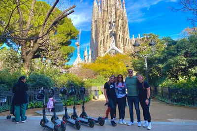 Barcelona on Wheels: Electric Scooter & E-Bike Sagrada Familia Tour!