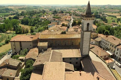 Unveiling Leonardo's Genius: A Tuscan Journey through Vinci