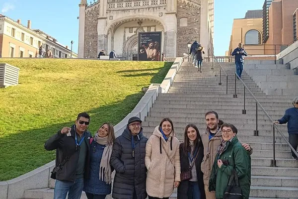 Madrid: Royal Palace & Prado Museum Skip-the-Line Tour