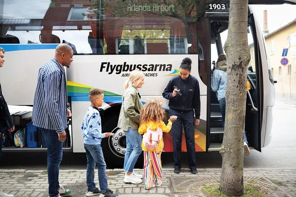 Stress-Free Stockholm Arrival: Arlanda Airport Bus Transfer