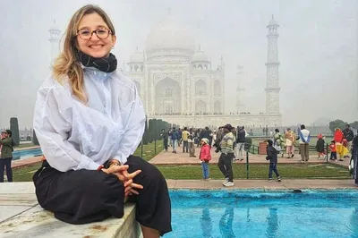 Taj Mahal Day Trip from Delhi: Private Car & 5-Star Lunch