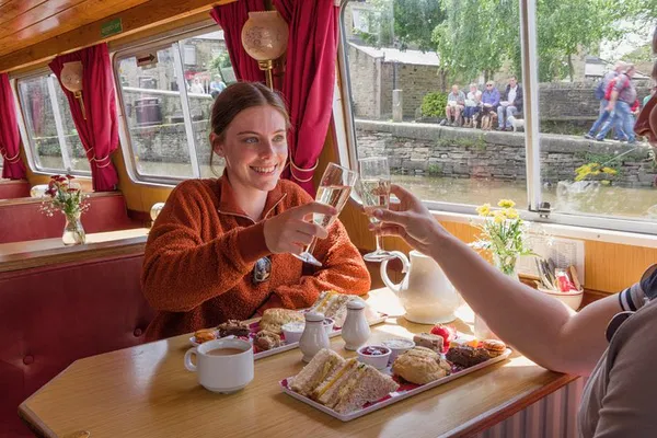 North Yorkshire Afternoon Tea Cruise: Relax & Indulge