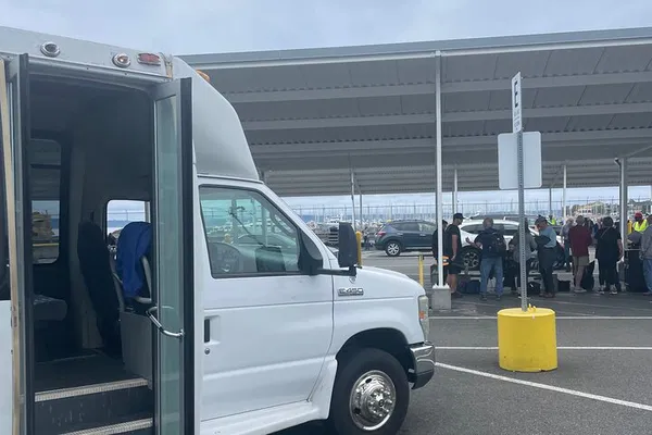 Seattle Airport to Pier Transfer: Save 50% vs. Cruise Lines