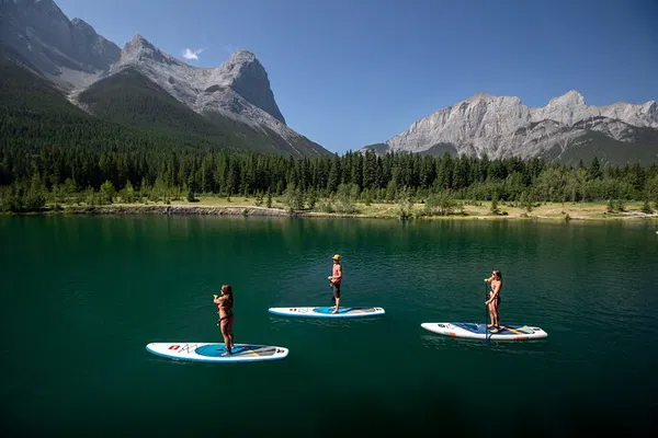 Paddleboard Canmore: Mountain Views Await!