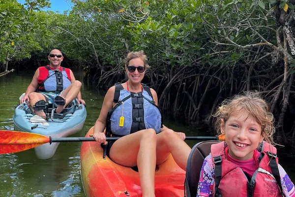 Key Largo Kayak: Mangrove Tunnel Adventure