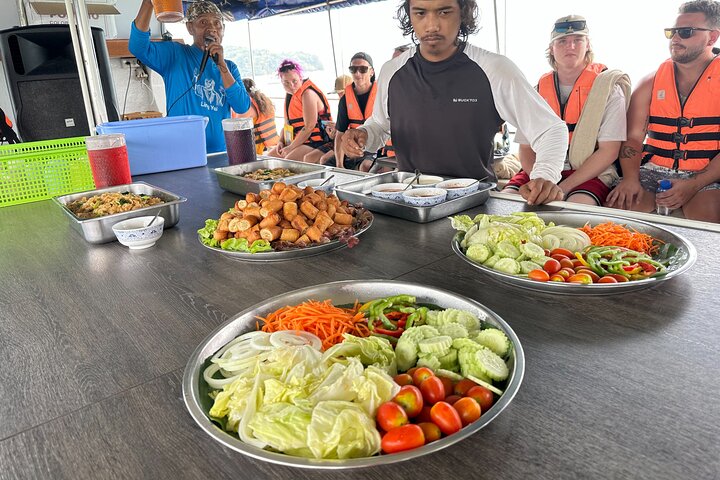 https://images.dyvarcity.com/experience-images/dyvarcity_96d6103021feea6aad6c42663_93.jpg