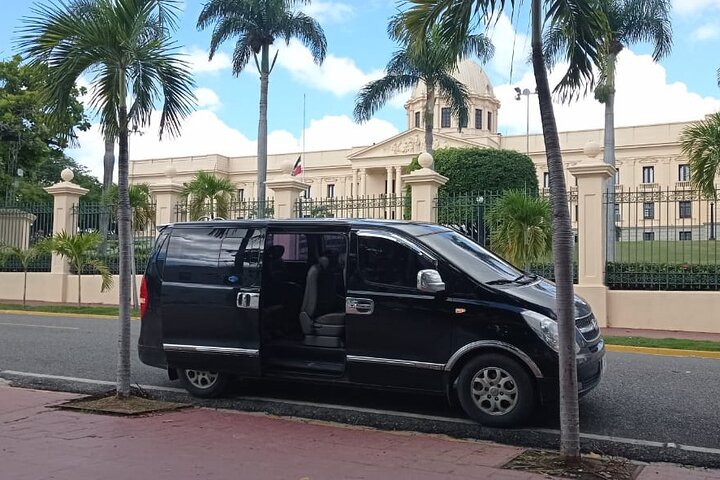 Stress-Free Phuket Arrival: Private Port to Airport Transfer