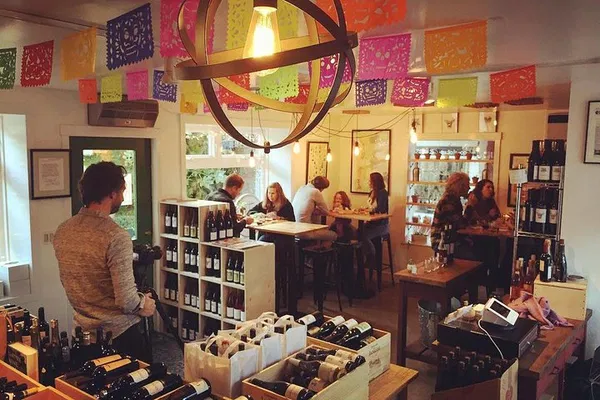 Discover Exquisite Northwest Wines with Expert Sommeliers on Orcas Island