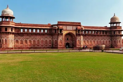 8-Day Rajasthan Heritage Tour: Unveiling India's Splendor with Agra & Delhi