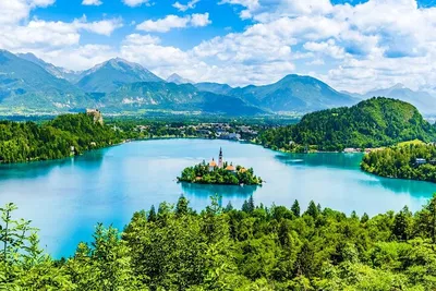 Discover Slovenia: Lake Bled & Ljubljana Small Group Tour from Trieste