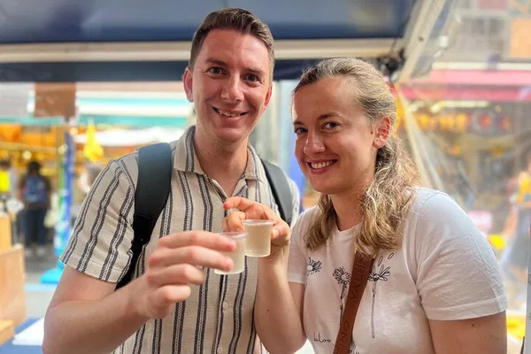 Tsukiji Fish Market Food Tour: Taste Tokyo!