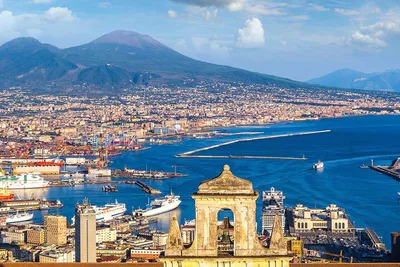 Unveiling Naples: A Private Walking Tour with Pizza Perfection