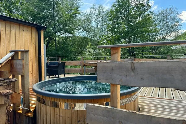 Nordic Bath Getaway: Relax & Recharge in Nature