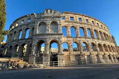 Glide Through History: Premium E-Bike Tour of Pula's Ancient Wonders