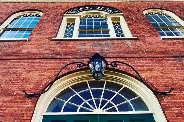 Uncover Salem's Architectural Gems: A Historic Walking Tour