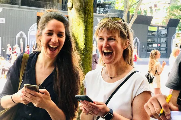 Uncover Antwerp's Secrets: An Engaging City Exploration Game!