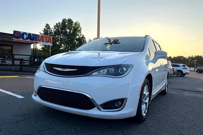 Orlando Private Transfers: Airport, Parks & Shopping