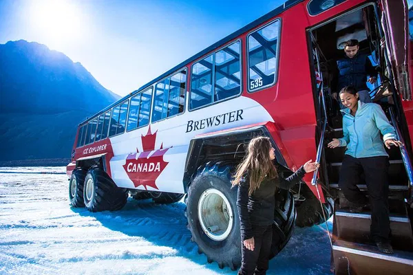 Icefield Tour & Skywalk: Banff's Glacier Adventure