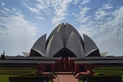 Unveiling Delhi: A Tailored Journey Through Time & Culture