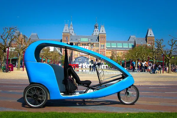 Amsterdam Pedicab Tour: See City Highlights in 2 Hours
