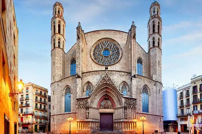Santa Maria del Mar Tour: Rooftop Access & Pastry