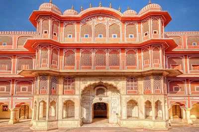 Discover Jaipur's Cultural Gems: A Private Guided Day Tour