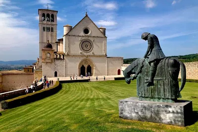 Discover Assisi & Orvieto: A Luxurious Private Day Trip from Rome