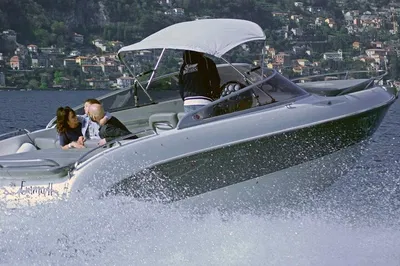 Lake Como's Villa Secrets: A Legendary Speedboat Adventure