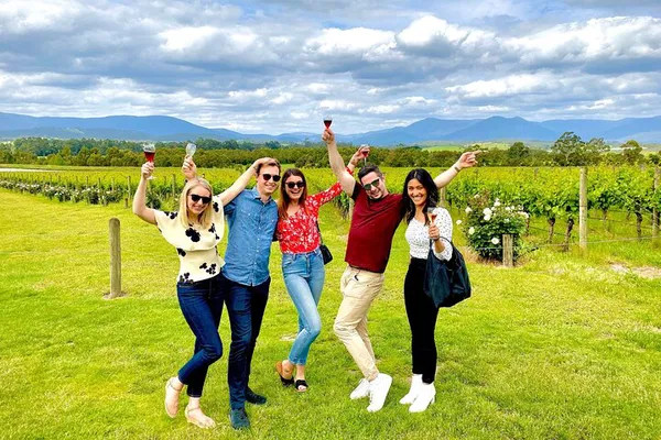 Yarra Valley Wine Tour: Taste Top Wines, Relax & Enjoy!