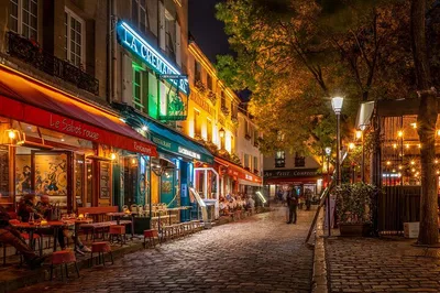 Unveiling Medieval Paris: A Private Latin Quarter & Notre-Dame Adventure