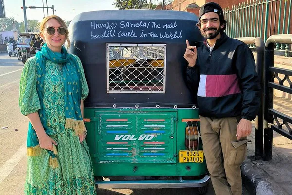 Jaipur's Tuk-Tuk Sunset Saga: A Whirlwind Tour of Culture and Color
