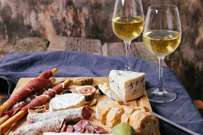 Lake Garda Wine Tasting: A Panoramic Veneto Escape