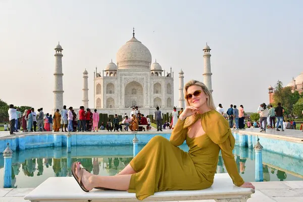 Unveiling Taj Mahal: A Luxurious Day Trip from Bangalore