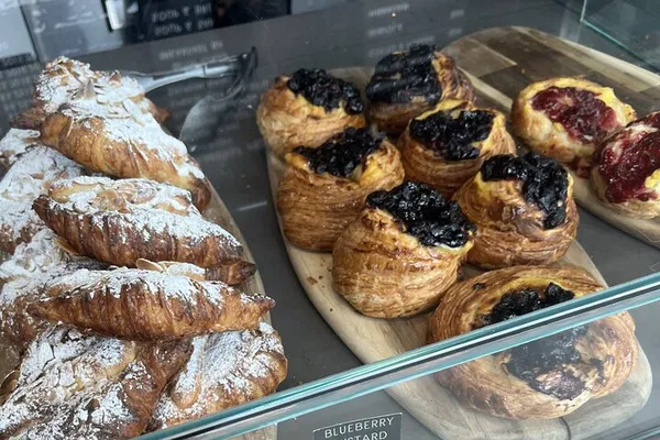 Canmore Bites & Sites: Walking Food Tour