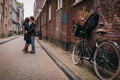 Capture Rotterdam's Charm: Private Photo Session with a Pro!