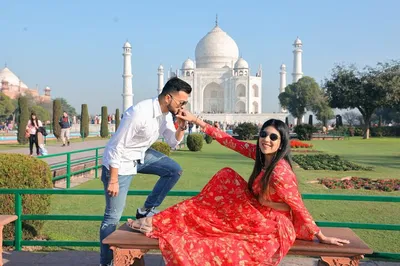 Taj Mahal Express: A Whirlwind Agra Adventure from Delhi