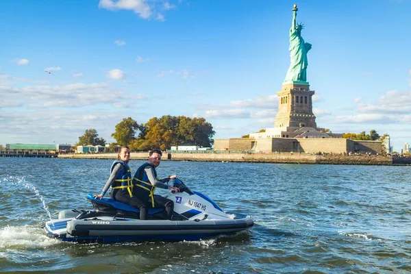 Manhattan Jet Ski Tour: See Lady Liberty!