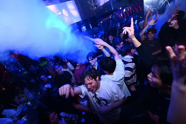 Kyoto Nightlife: KITSUNE Club Ticket for Foreigners