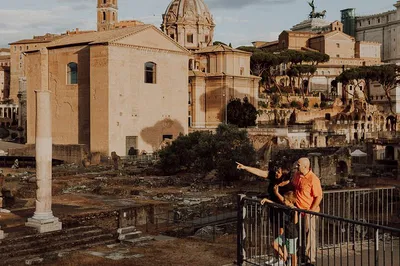 Immortalize Your Roman Holiday: Candid Photoshoot with Local Pro