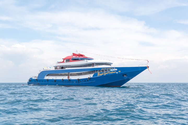 Phi Phi to Phuket Ferry with Hotel Drop-off