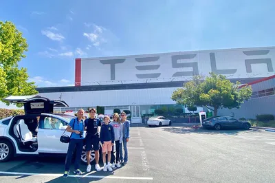 Silicon Valley Tesla Tour: Experience Tech Innovation in Style!