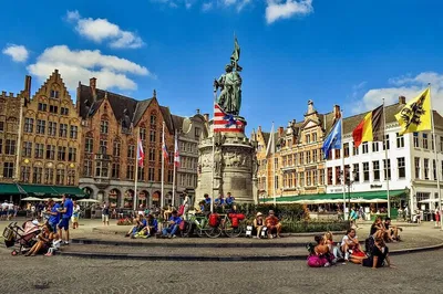 Explore Belgium & Netherlands: A 7-Day Minivan Adventure from Brussels