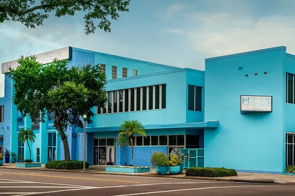 Imagine Museum: St. Pete's Glass Art Adventure