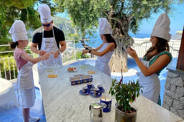 Sorrento Cooking Class: Sea View, Local Recipes!