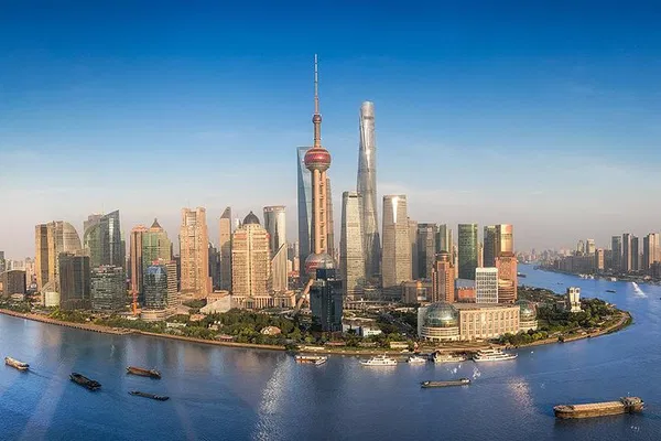 Ascend to Shanghai's Pinnacle: Unforgettable Views from the Shanghai Tower